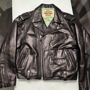 AVIREX Black Leather Biker Jacket ~ Vintage ~ Large